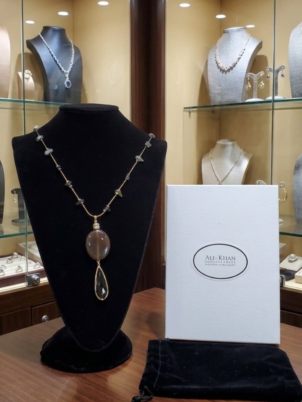 Ali Khan necklace oval smoky quartz-toned glass stone w/gift box